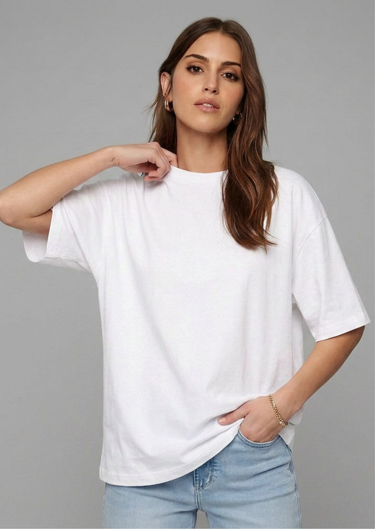 Women’s Oversized Essential T-Shirt – White